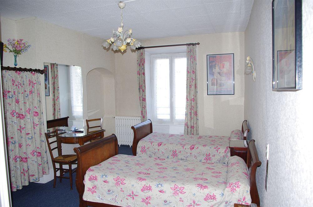 Hôtel H\u00F4tel de la Paix à Limoges Extérieur photo