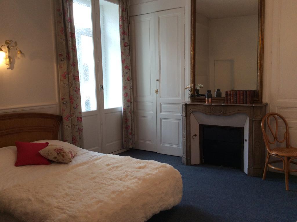 Hôtel H\u00F4tel de la Paix à Limoges Extérieur photo