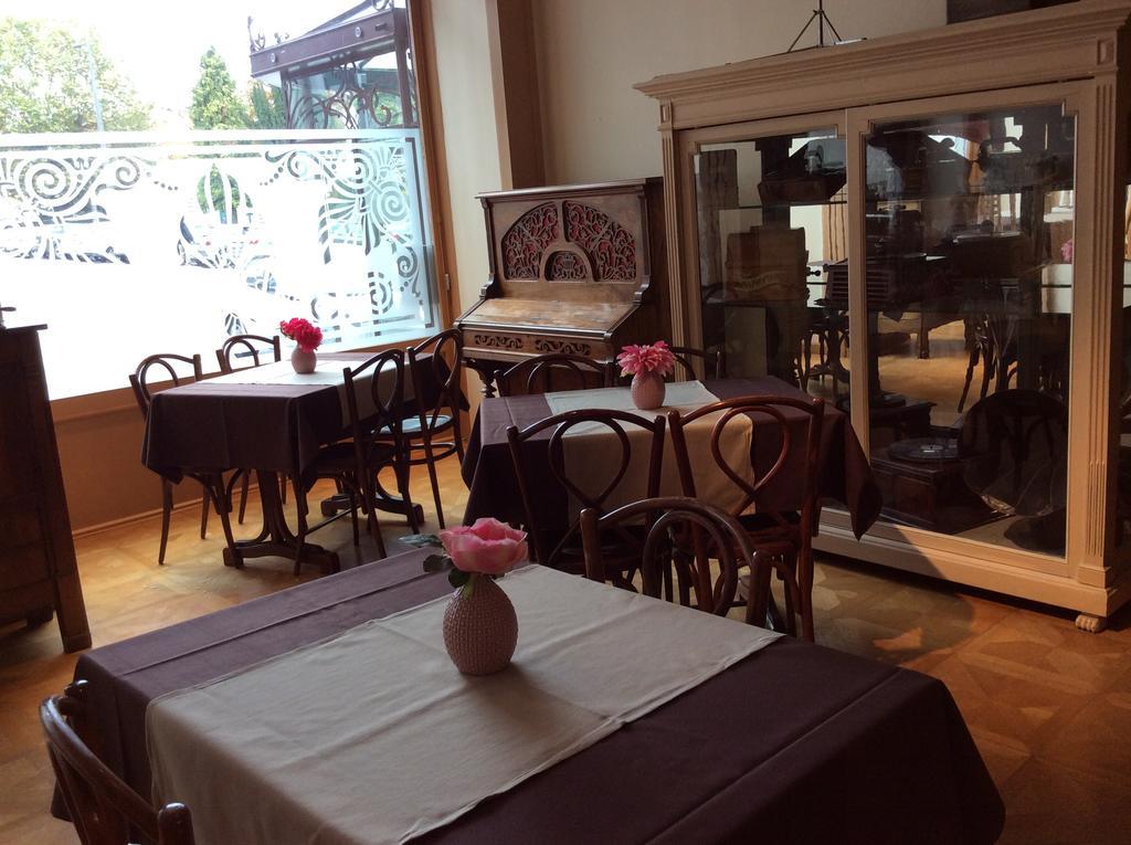 Hôtel H\u00F4tel de la Paix à Limoges Extérieur photo